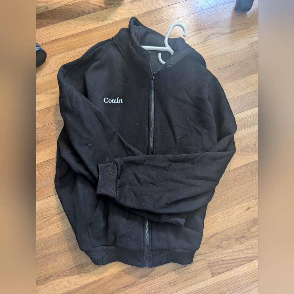 Comfrt Black Zip-Up Jacket